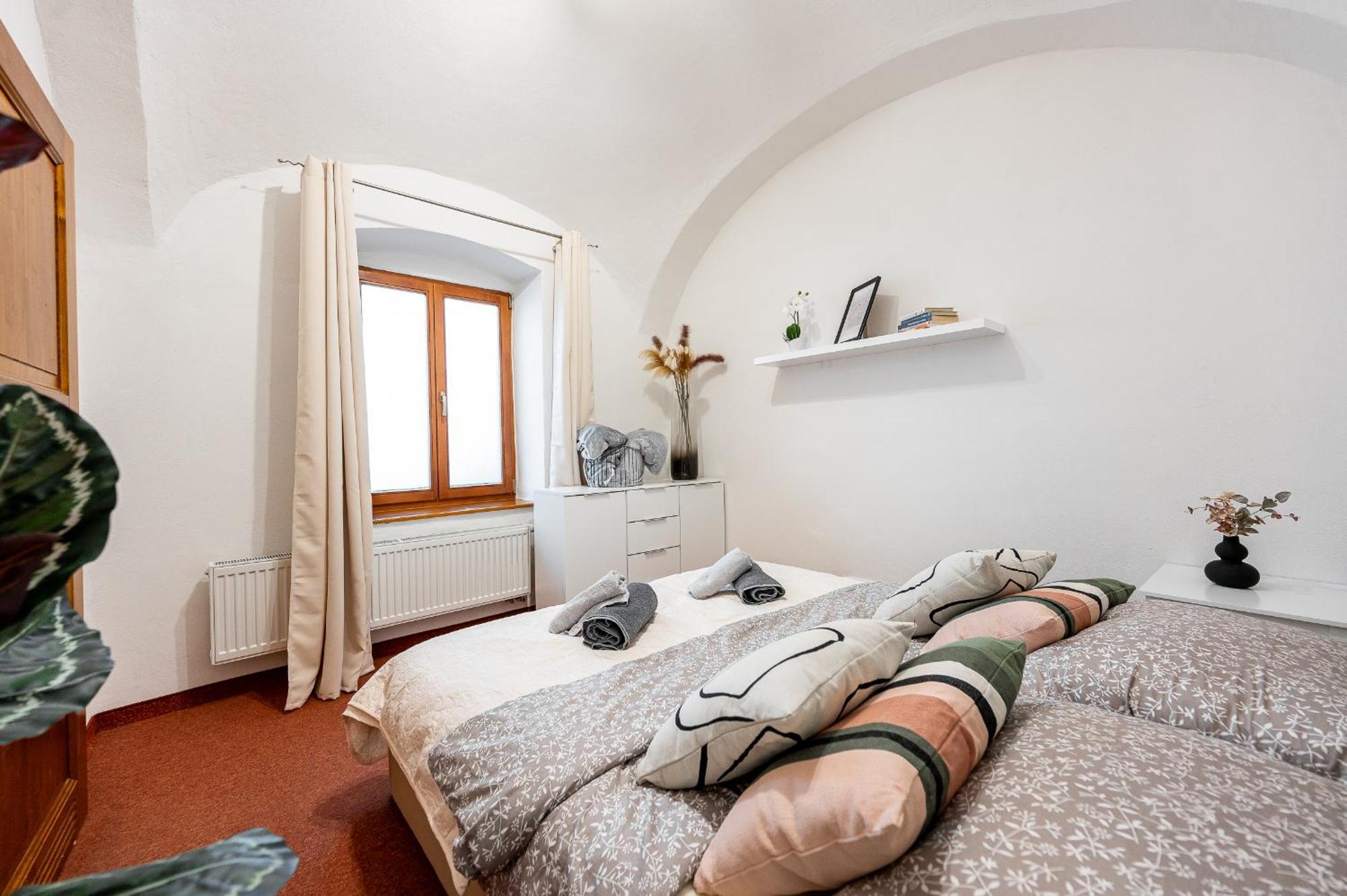 K1 Piatok Sobota Disco Cez Tyzden Tichy Apartman Caşonia Exterior foto