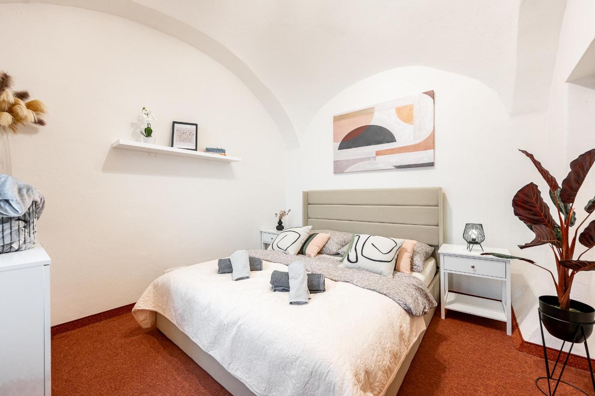 K1 Piatok Sobota Disco Cez Tyzden Tichy Apartman Caşonia Exterior foto