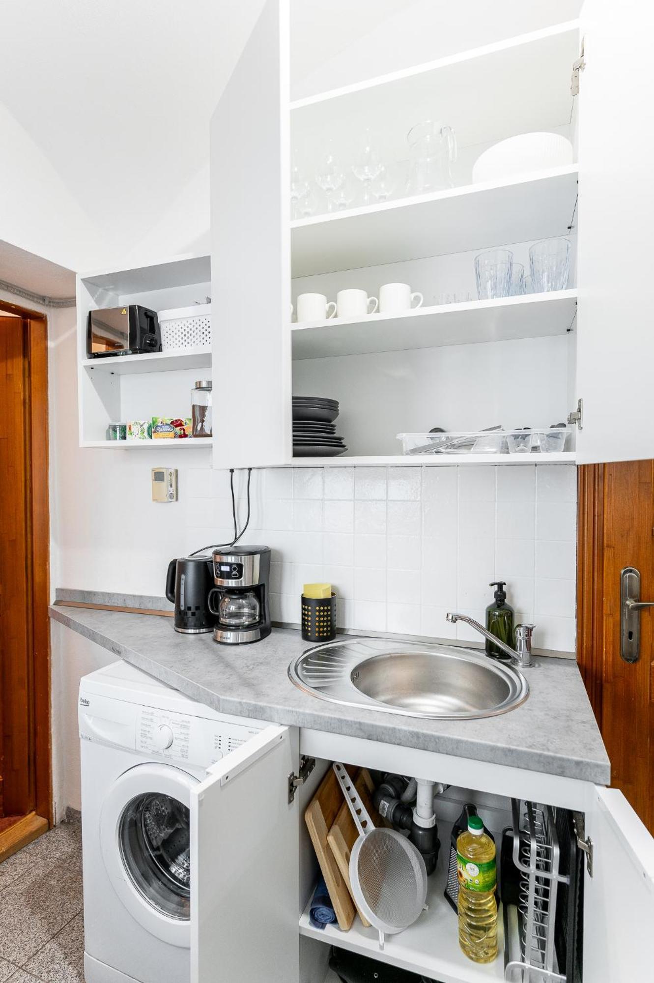 K1 Piatok Sobota Disco Cez Tyzden Tichy Apartman Caşonia Exterior foto